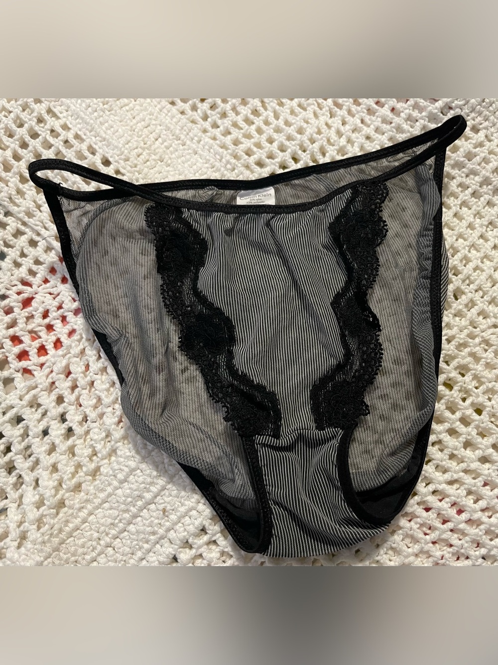 Rare Calvin Klein Sheer Lace Panties • Size Large • Discontinued Style